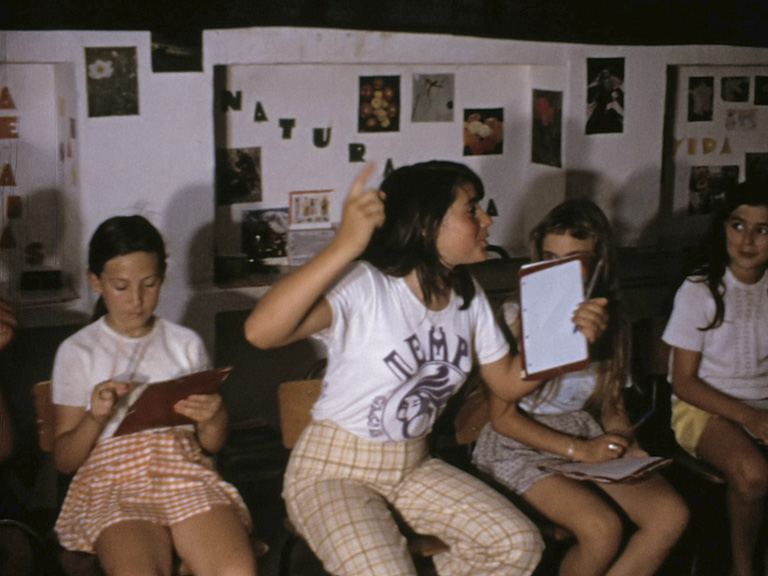 Asamblea en la Escuela Nacional Luis Vives. Nerva. 1971-73